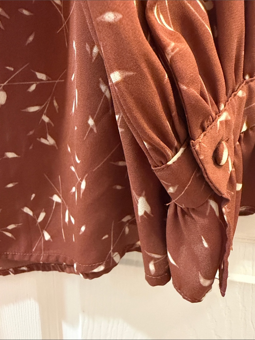 Ava & Viv Rust Botanical Ruffle-Neck Blouse Size 2X - Picture 8 of 9